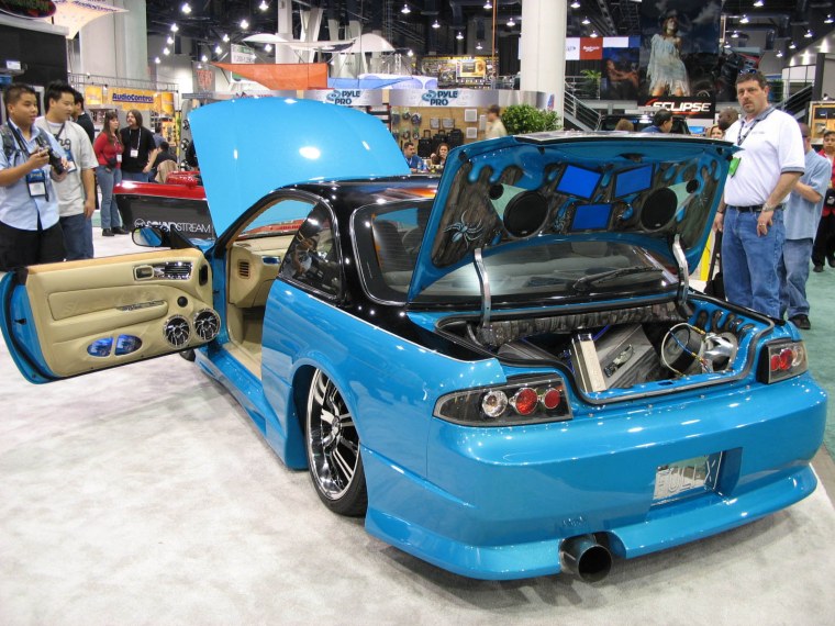 Тюнингованная тачка