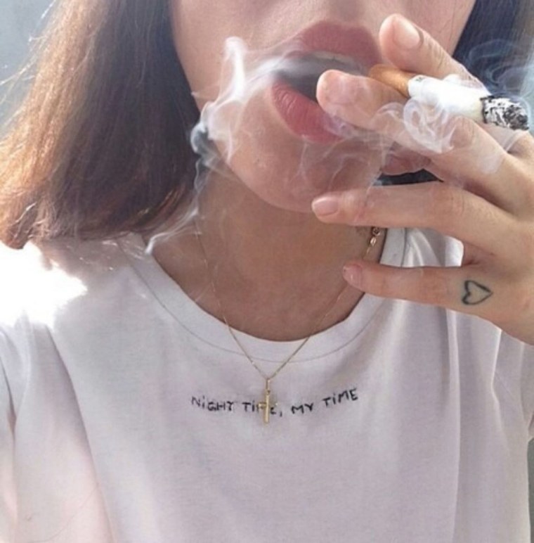 Сохры девушки модные