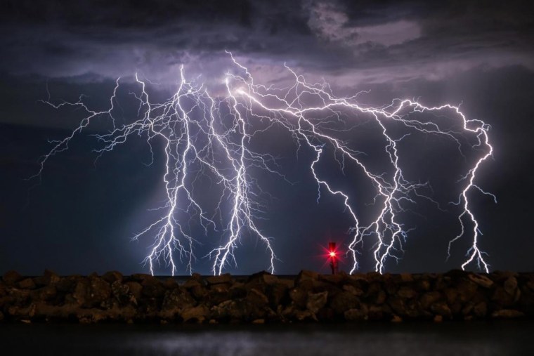 Молния в дерево