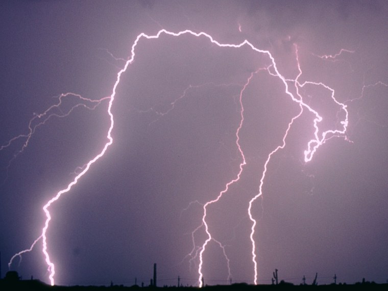 Массивная молния