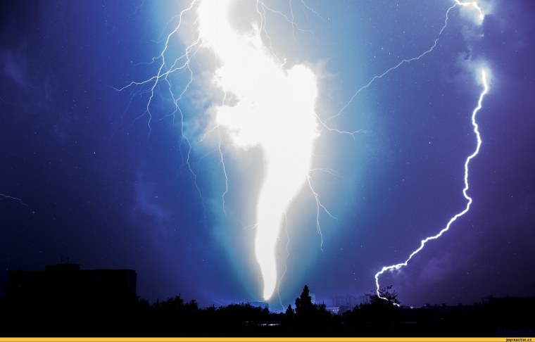 Линейная молния