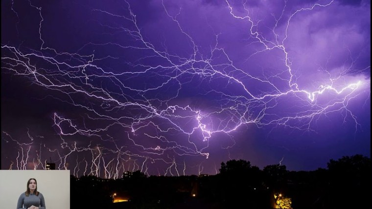 Много молний