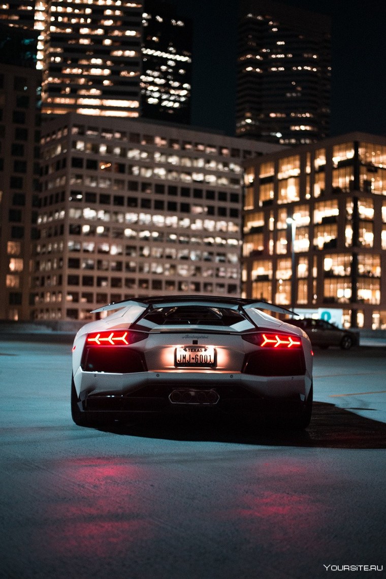 Спорткары сзади