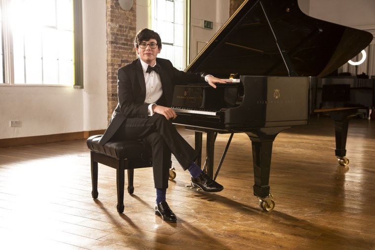 Йохелес пианист