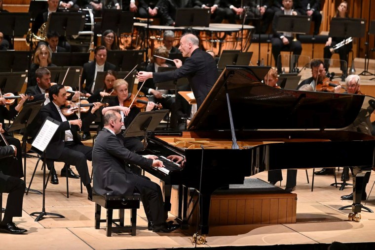 Сумасшедший пианист-виртуоз