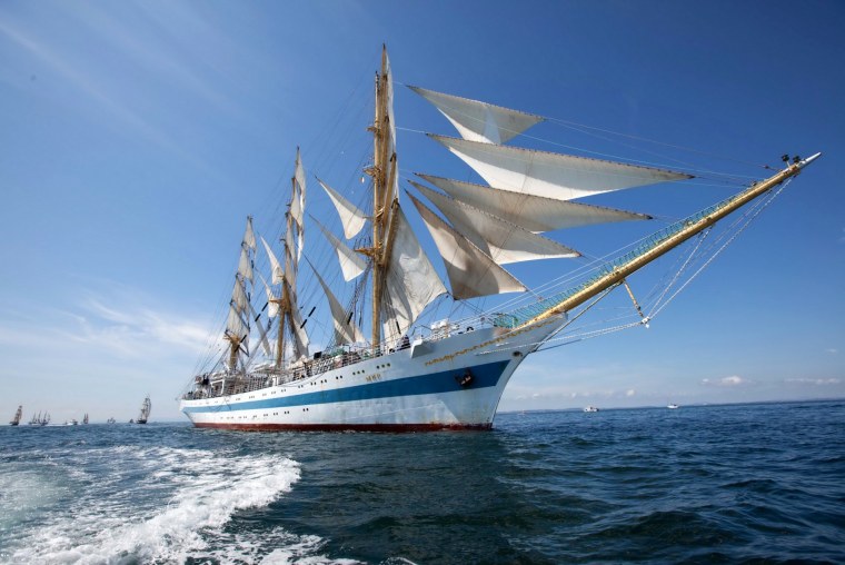 Club med 2 парусник