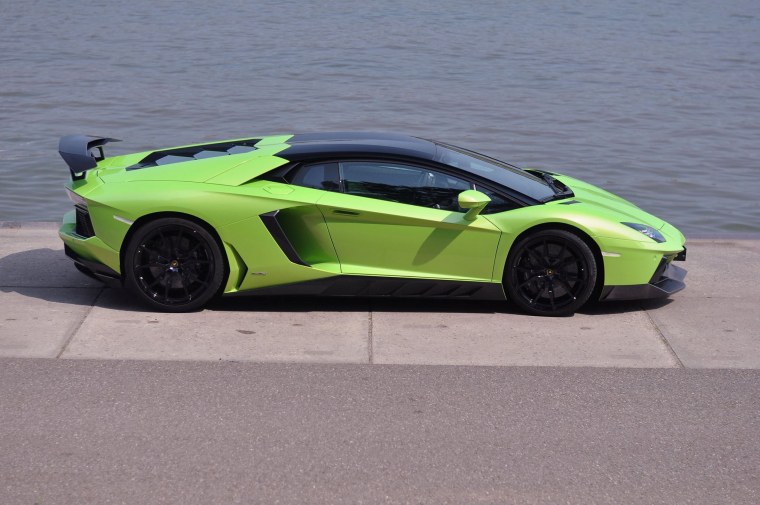 Lamborghini Aventador SVJ