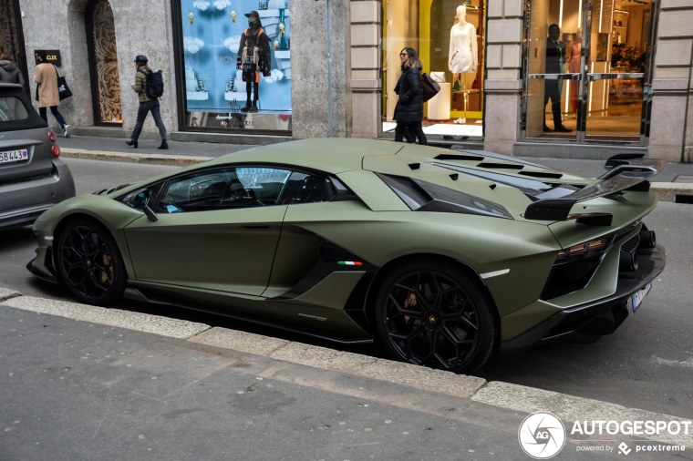 Lamborghini Huracán LP 610-4 зеленая