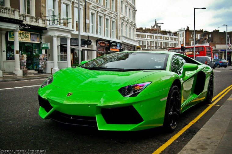 Ламборгини Aventador s