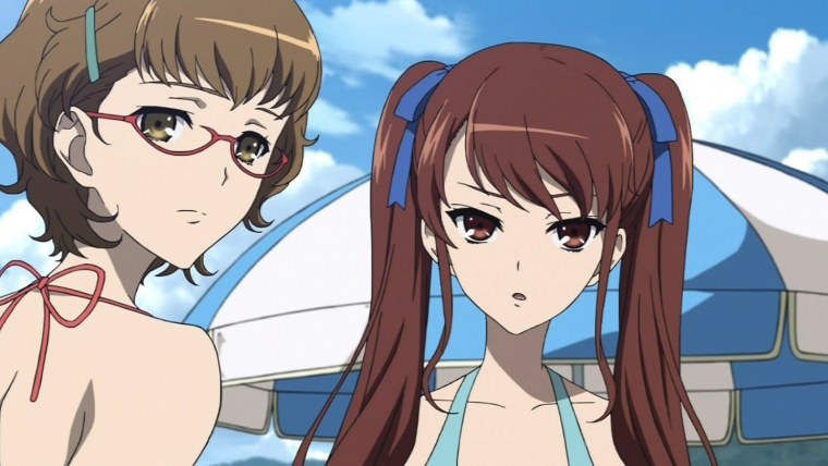 Идзуми Акадзава в купальнике