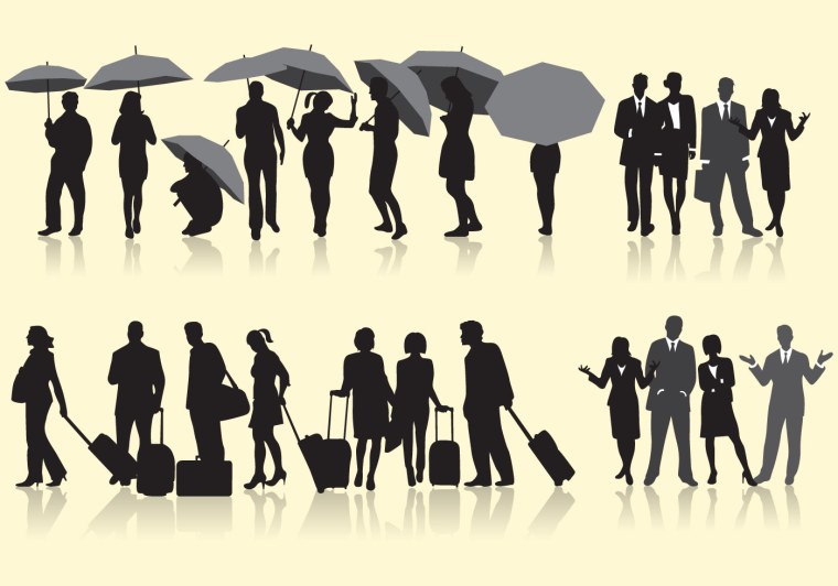 Силуэты людей на рынке