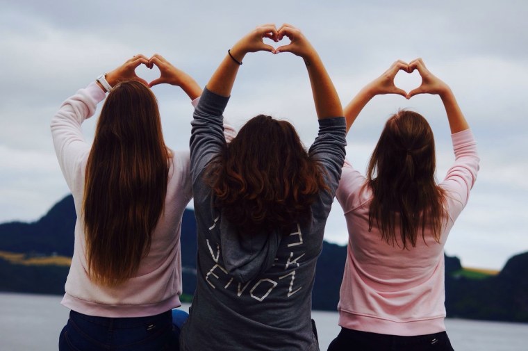 Три лучшие подруги
