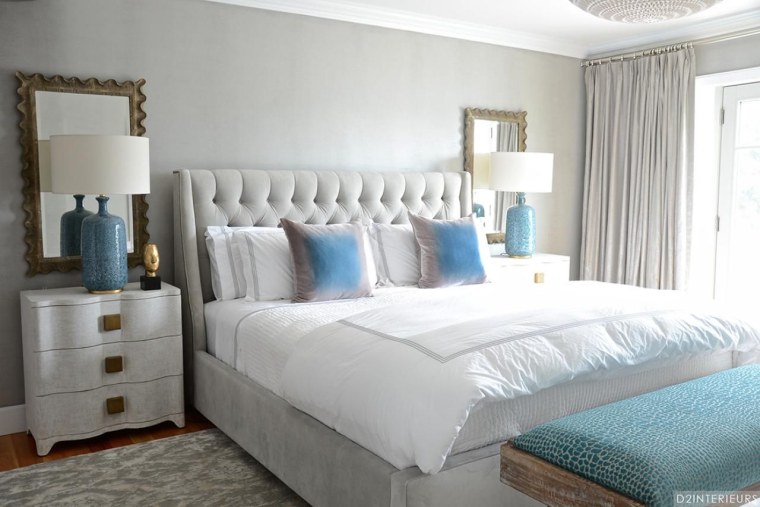 Серая кровать в американском стиле