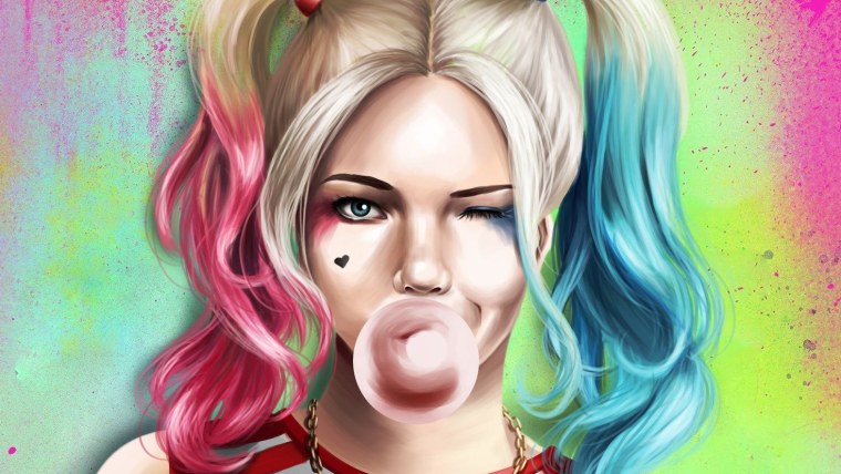 Харли Квинн с жевательной резинкой