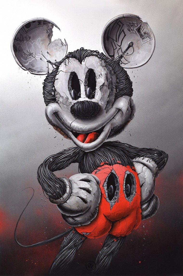 Микки Маус в очках