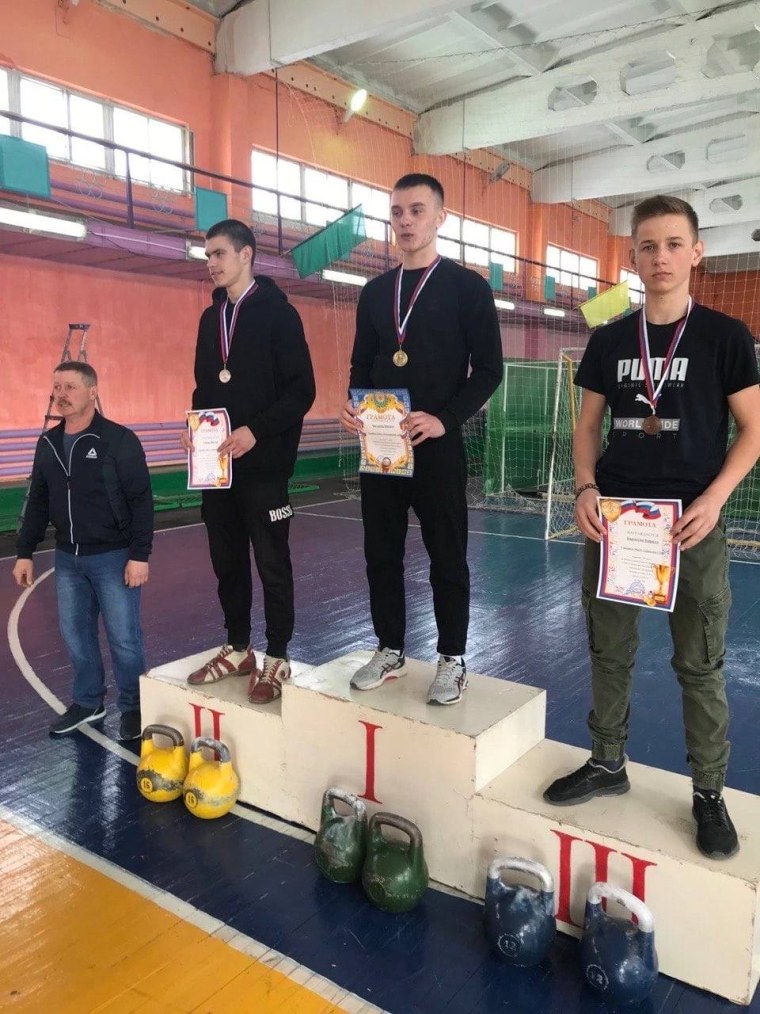 Степанов Андрей гиревики