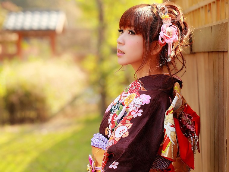 Красивые японские девушки