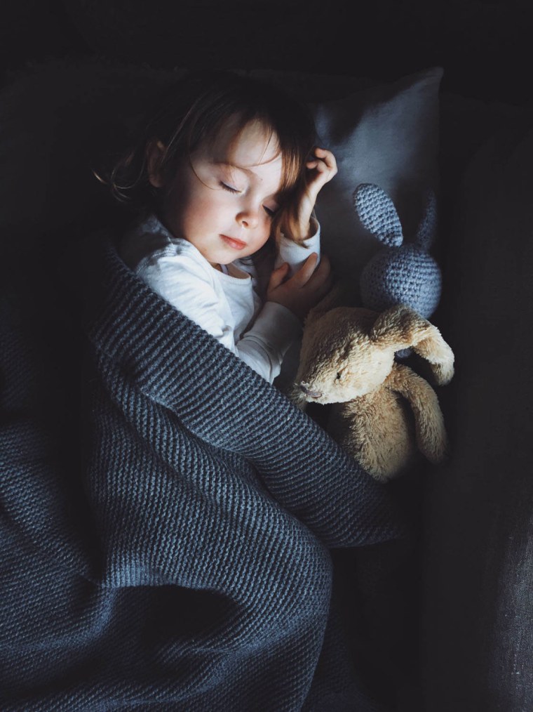 Ребенок спит