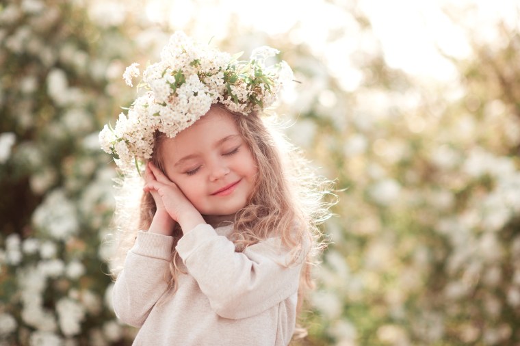 Девочка в веночке