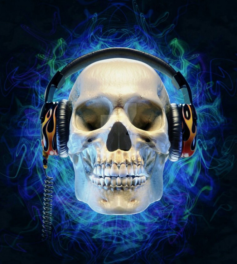 Череп на черном фоне