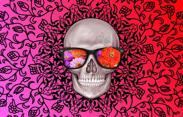 Череп в наушниках