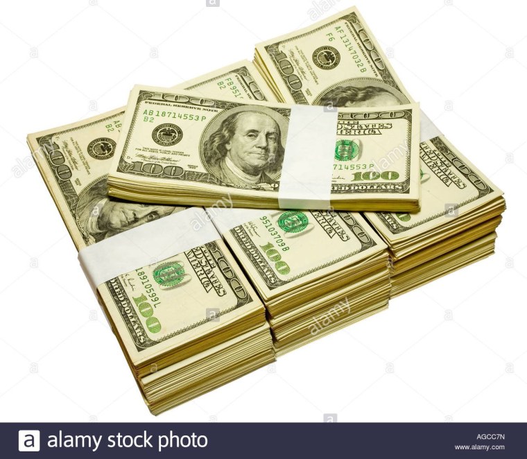 Деньги на прозрачном фоне