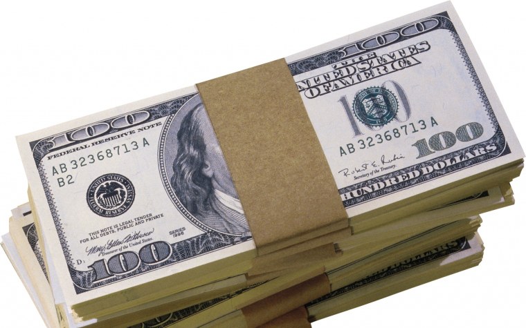Пачка долларов