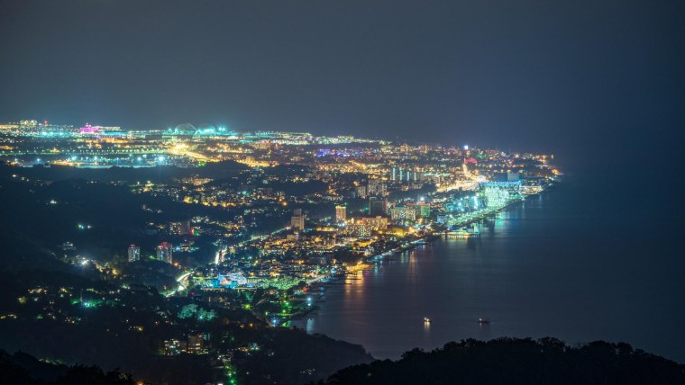 Сочи центр вид на ночной город