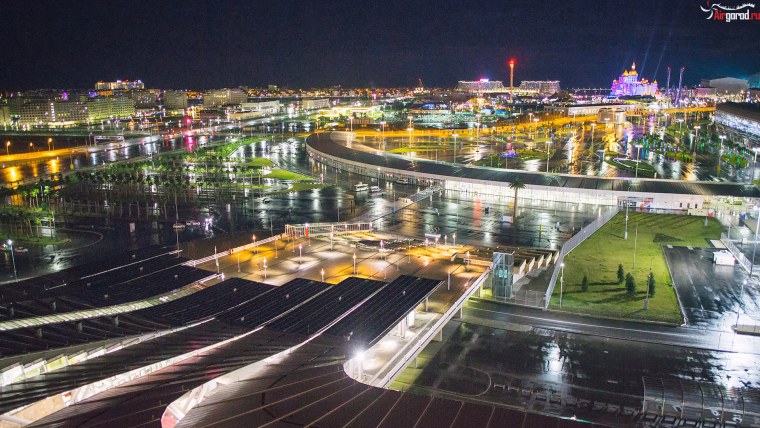 Олимпийский парк Сочи ночью