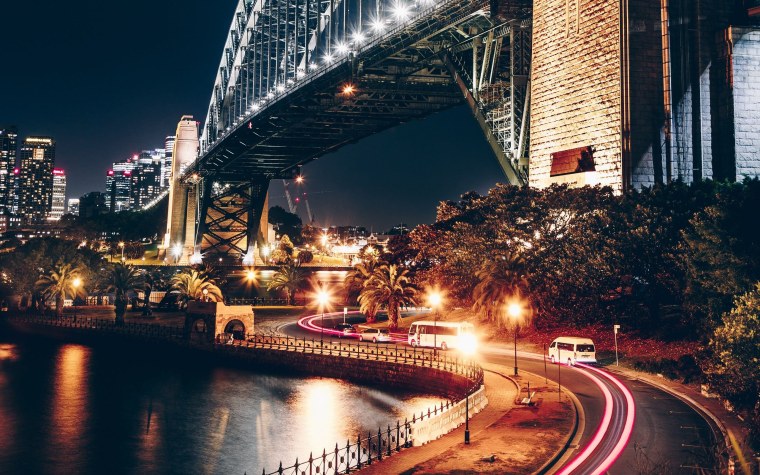 Город Найт Сити мосты