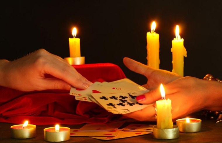 Потомственная гадалка Агата