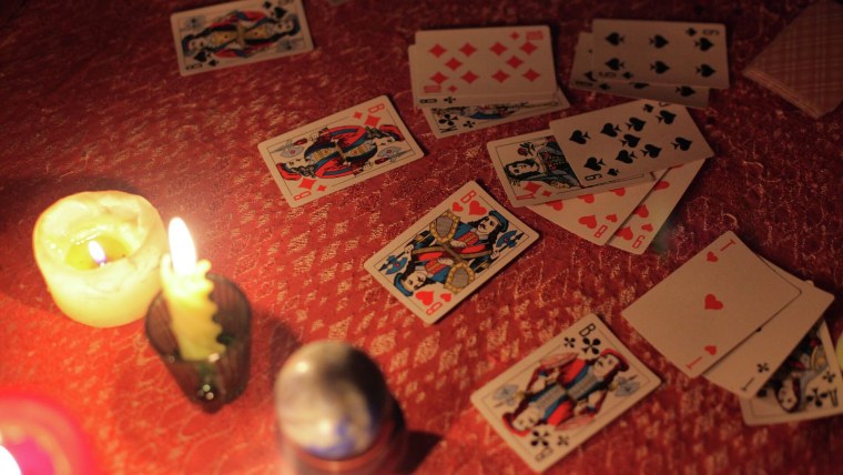 Гадальный стол