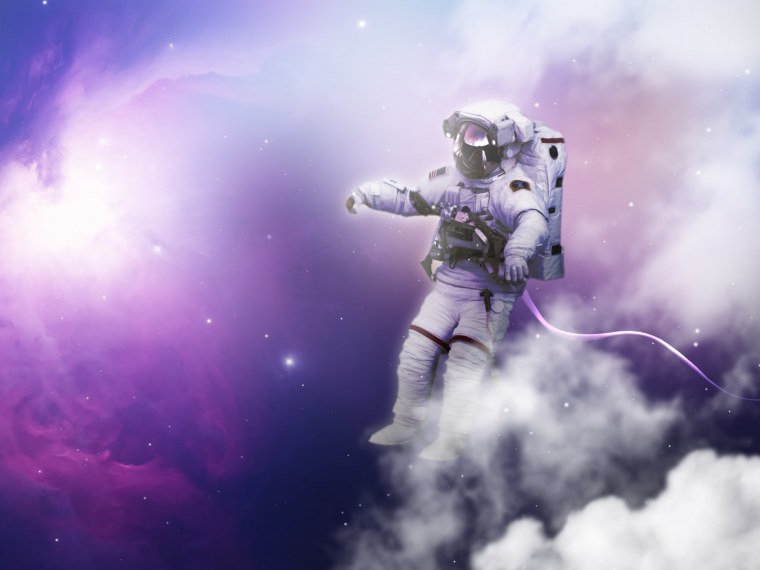 Космонавт с медузой 4к