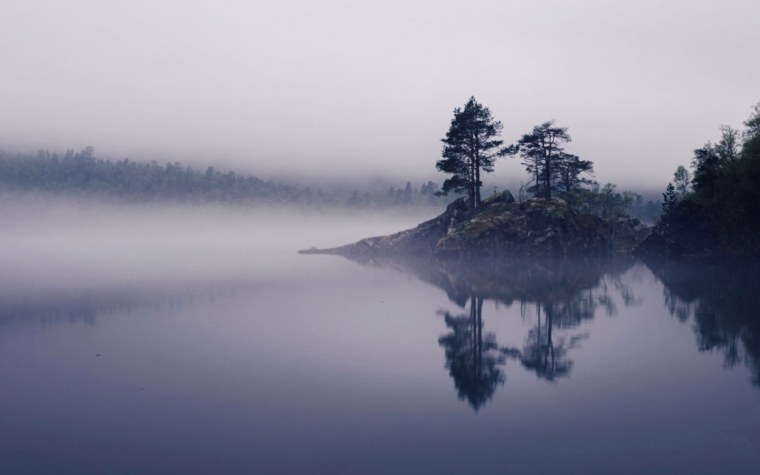 Норвегия туман озеро