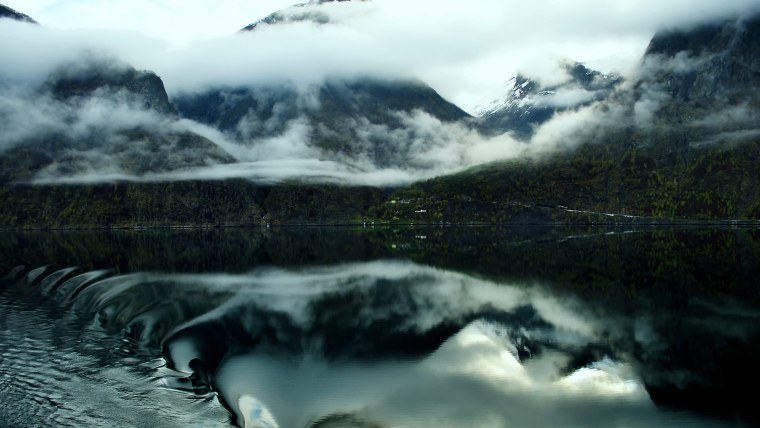 Туманные фьорды Норвегия