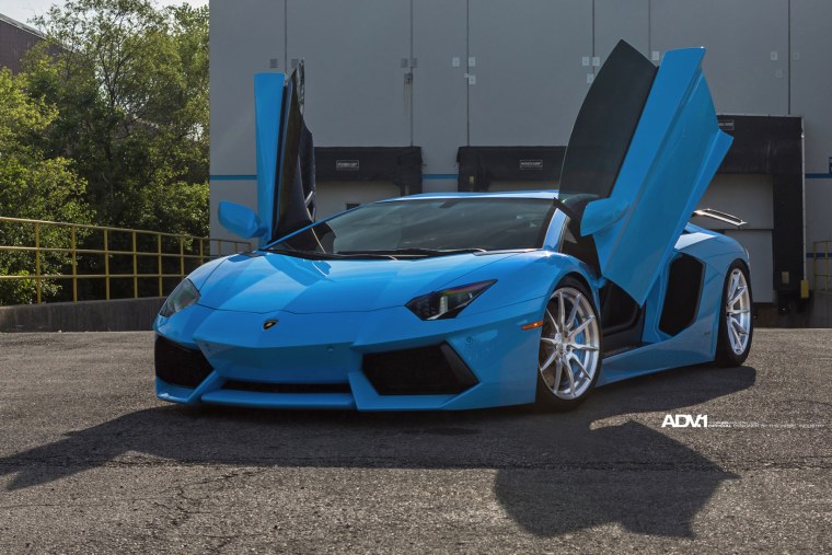 Ламборгини Нардо Блу