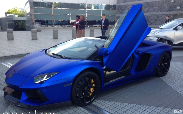 Lamborghini Aventador lp900-4