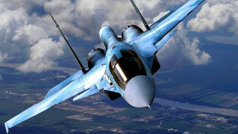 Су-34 бомбардировщик