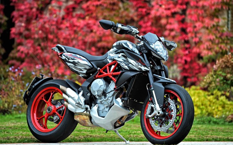 Augusta Bike чоппер