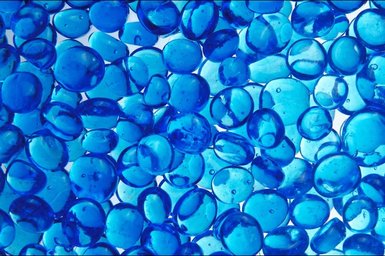 Ярко-голубой цвет