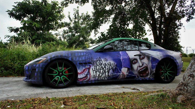 Винил на авто в стиле Джокер