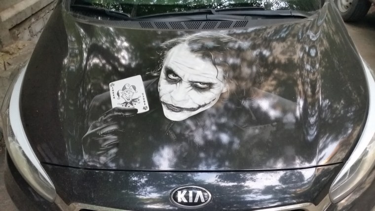 Аэрография Джокер на авто