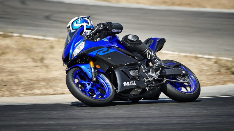 Ямаха YZF r3
