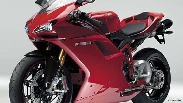 Мотоцикл Ducati Streetfighter v4