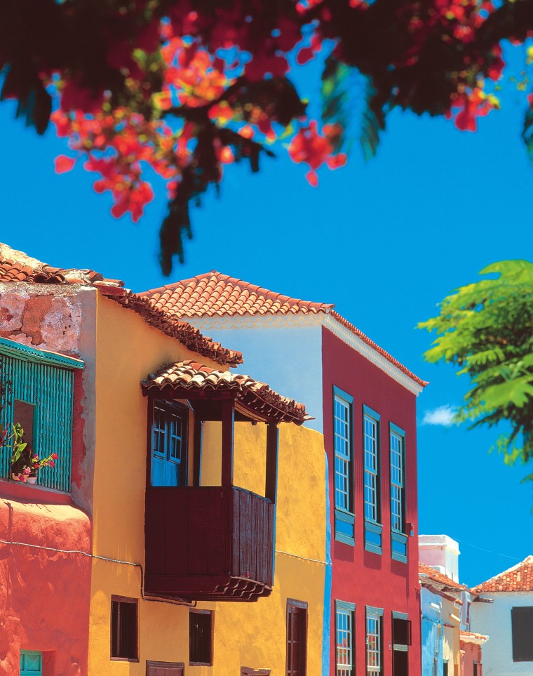 Цветные домики в Испании