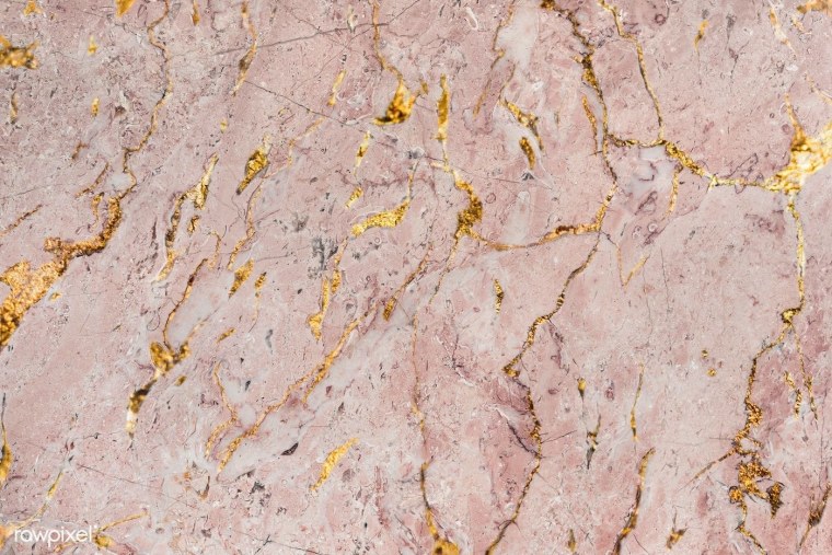 Розовый мрамор с золотом