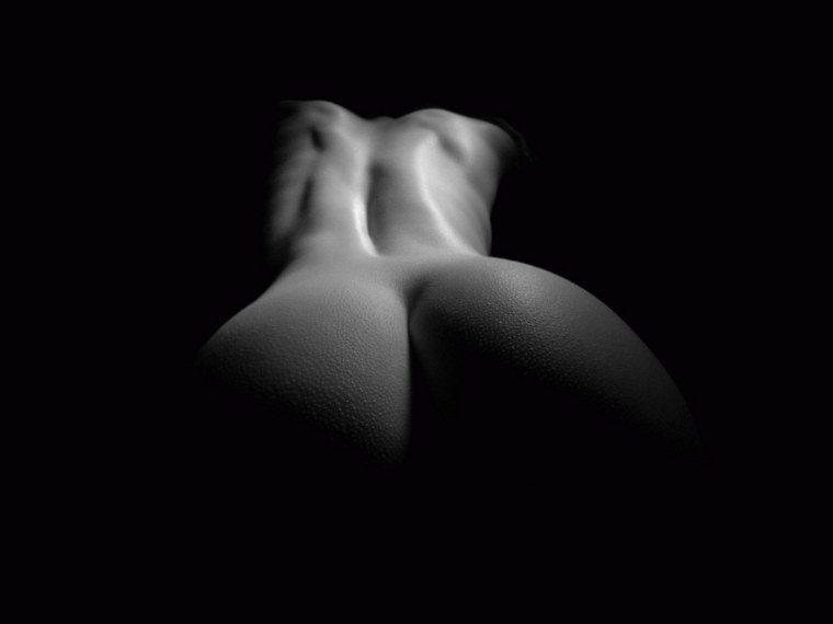 Эротический Минимализм