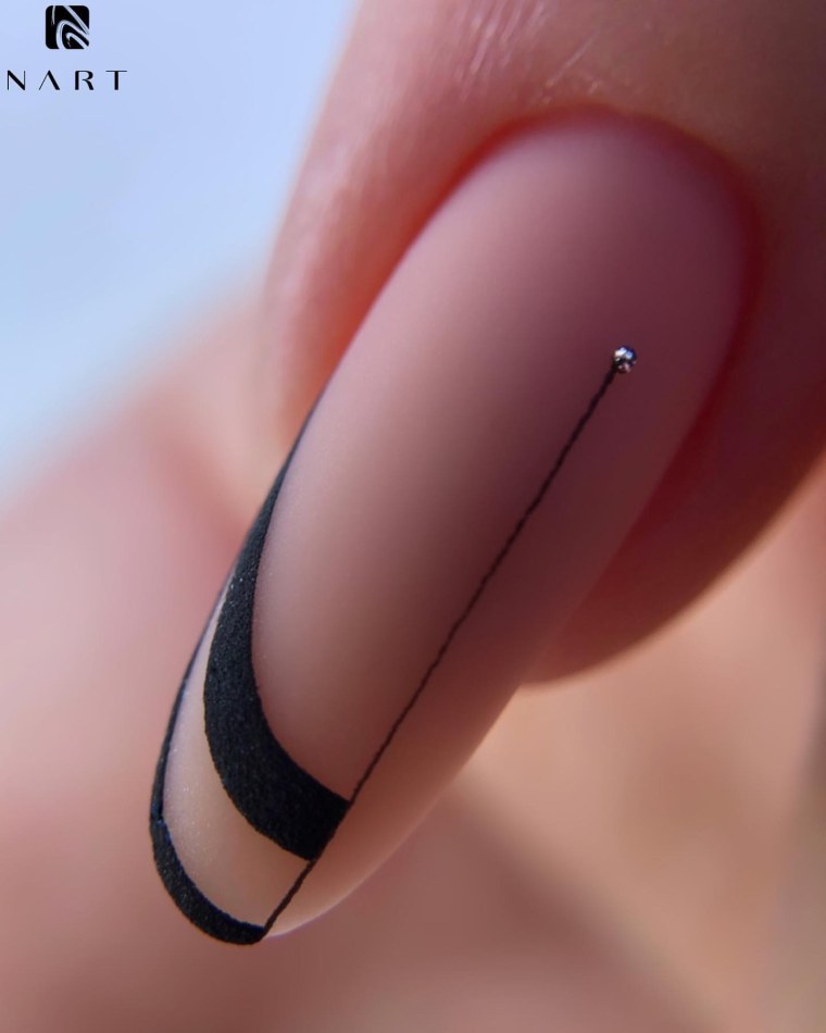 Макро маникюр