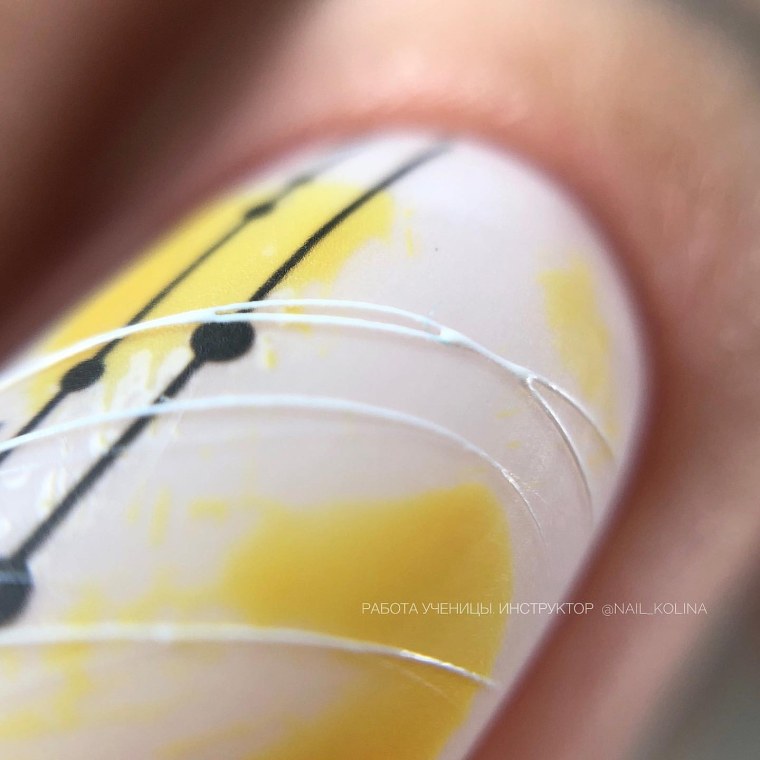 Макро маникюр