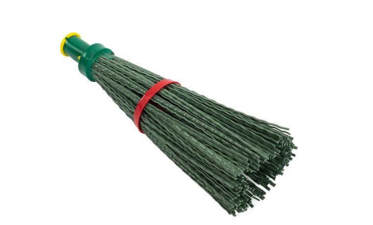 Метла Садовая, нейлон., круглая 420г, зеленая. DB-12 27033